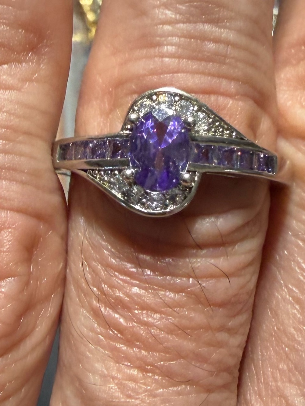 Vintage 925 Sterling Silver Oval Cut Purple Clear Crystal Ring Size 8.5